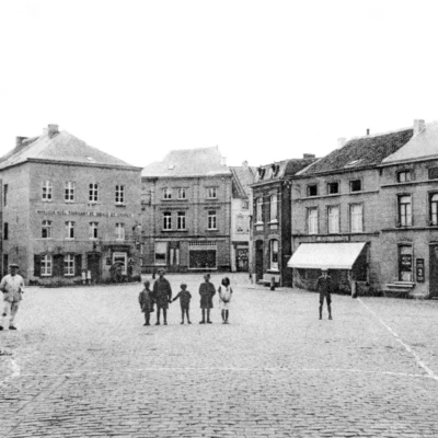 Perwez - Grand-Place - Entre deux guerres