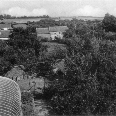 Thorembais-Saint-Trond - Vue de la pension Sambrée (Face à l'église) - Entre-deux-guerres